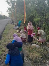 KERJA BAKTI PADUKUHAN KARANGMOJO 1